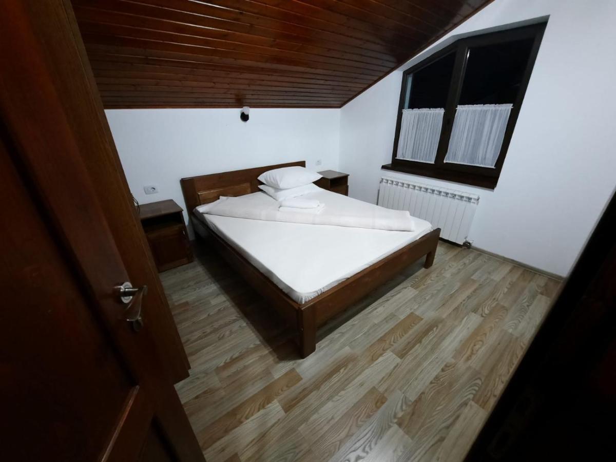 Vila Aloman Sebeş Esterno foto