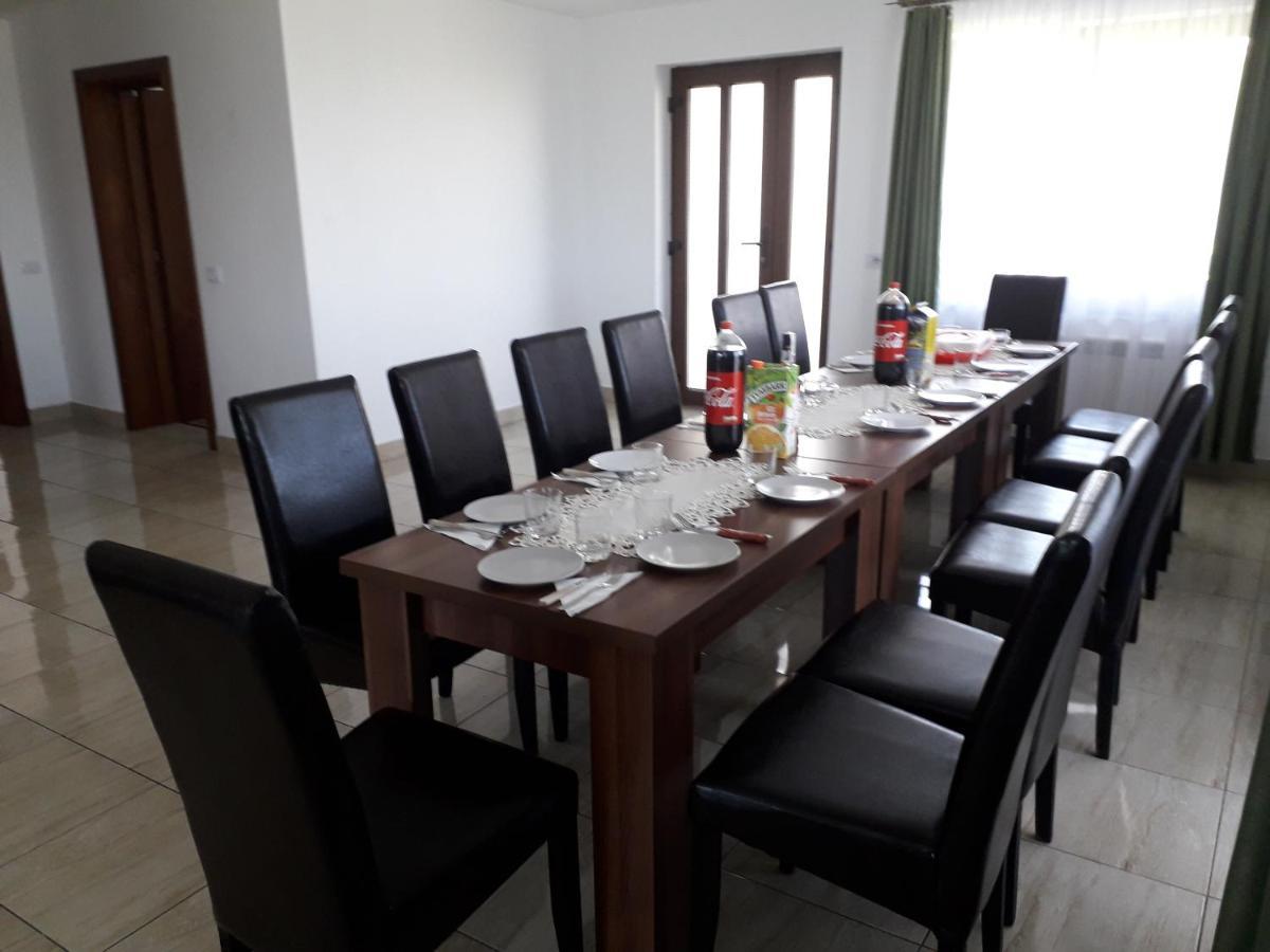 Vila Aloman Sebeş Esterno foto